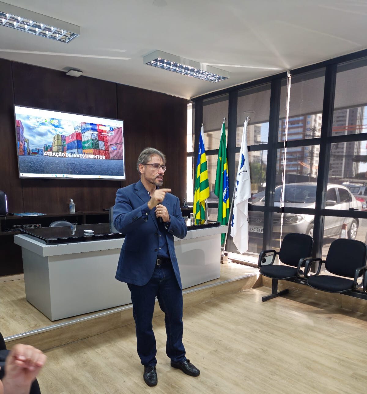 Danilo Borges Garcia Carvalho, ministra palestra "A Importância da Atividade de Ouvidoria na Governança, Gestão de Risco e o Valor do Controle Social" para os servidores daCodego. Foto: Codego)